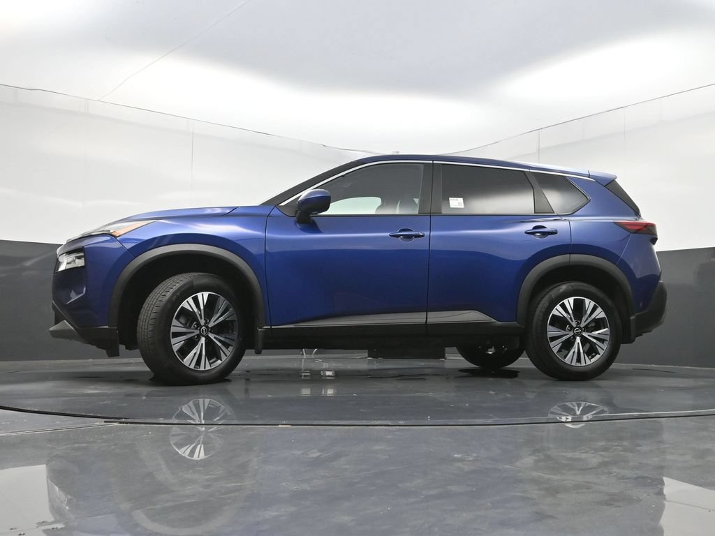 Used 2023 Nissan Rogue SV FWD image 25