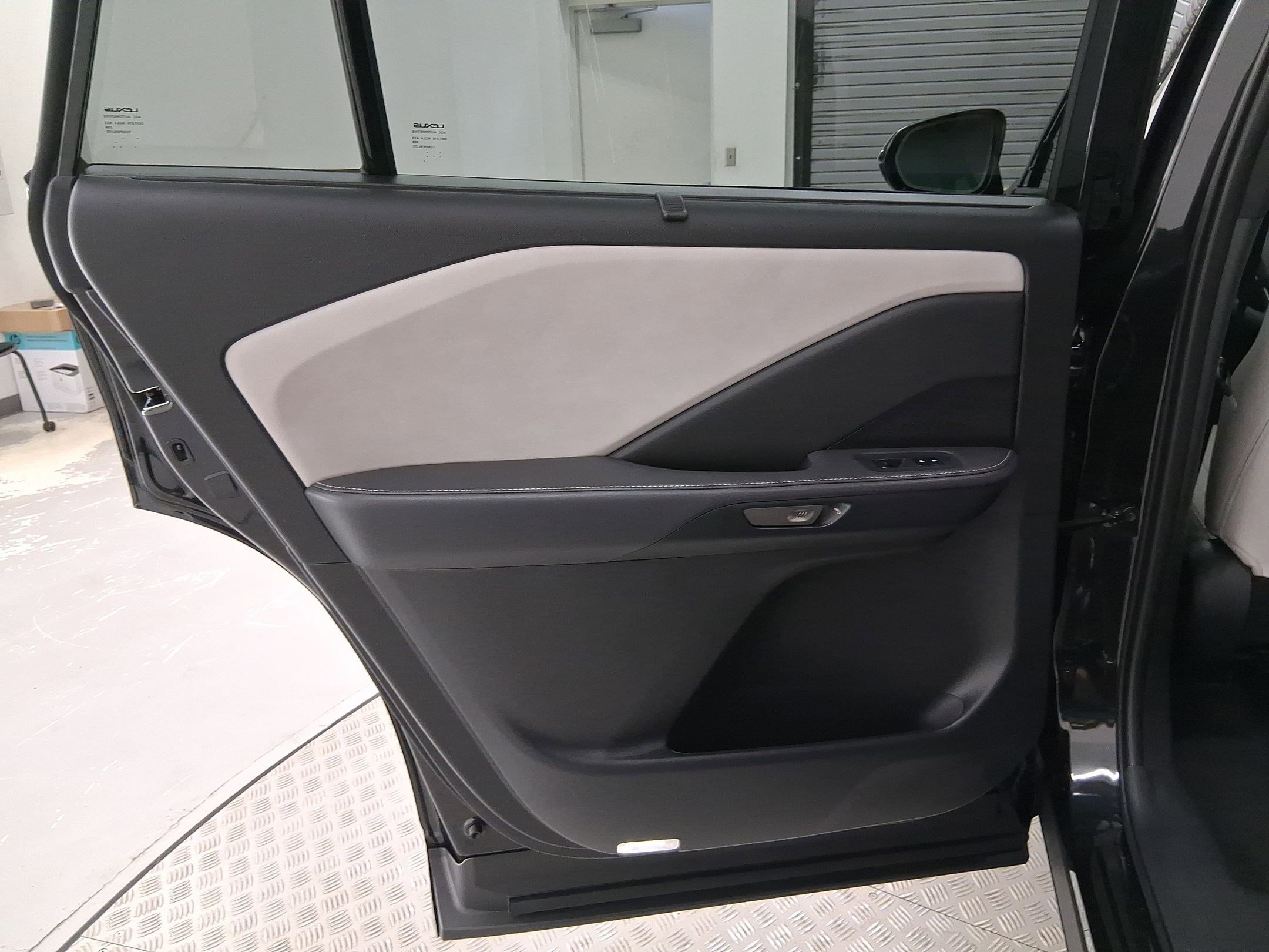 New 2026 Lexus TX 350 AWD image 25