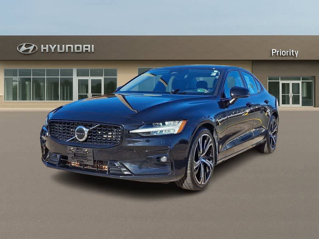 Used 2024 Volvo S60 B5 Core image 1