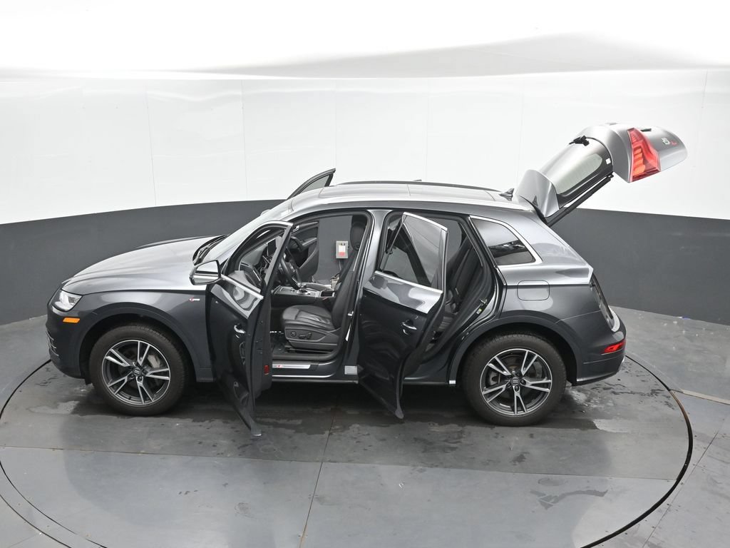 Used 2020 Audi Q5 e Premium Plus w/ Premium Plus Package AWD/4WD image 53