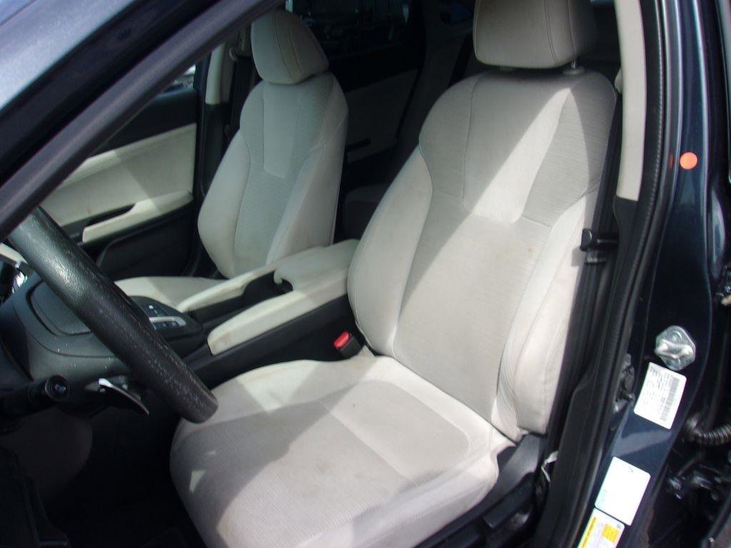 Used 2019 Honda Insight EX image 7
