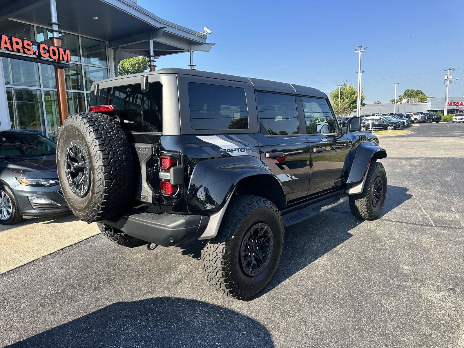Used 2024 Ford Bronco Raptor AWD/4WD image 3