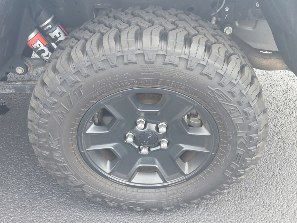 Used 2022 Jeep Gladiator Mojave w/ Cold Weather Group AWD/4WD image 10