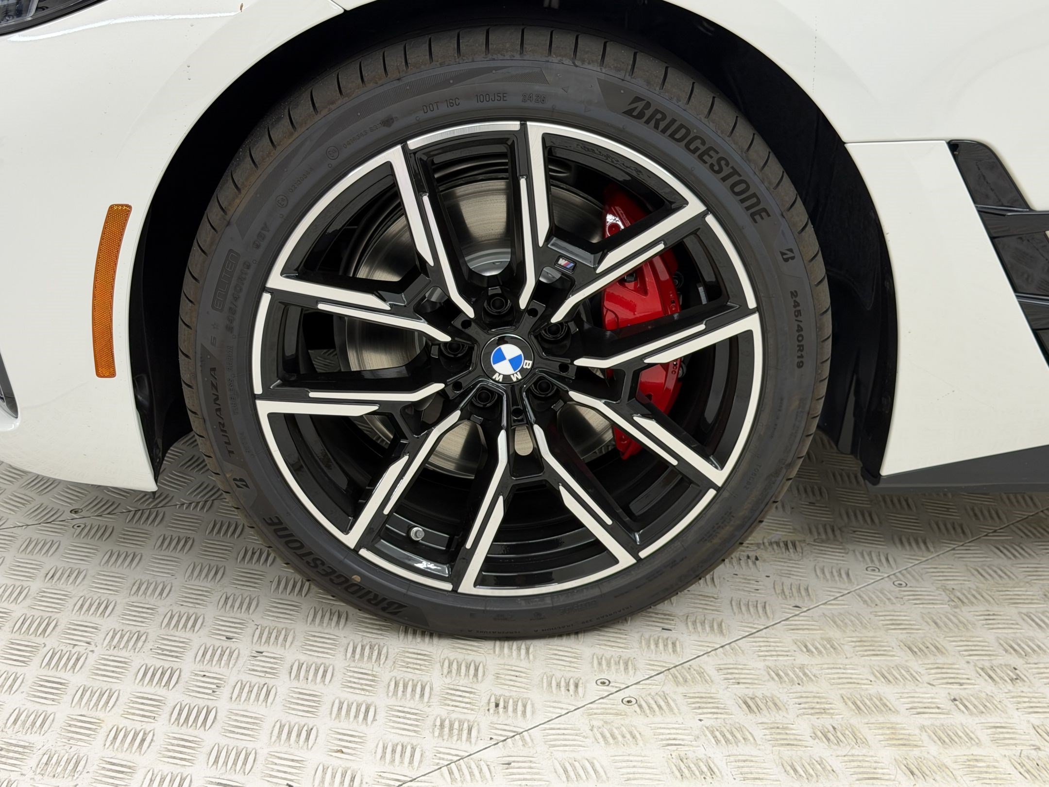 New 2026 BMW i4 eDrive40 w/ M Sport Package RWD image 13