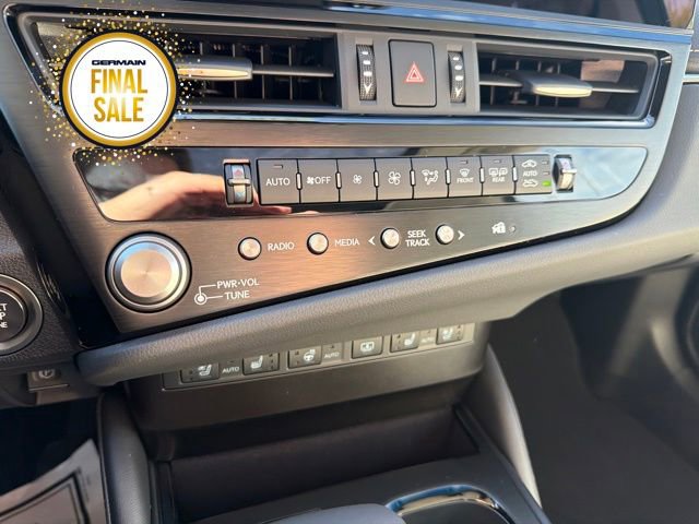 New 2025 Lexus ES 350 Ultra Luxury image 23