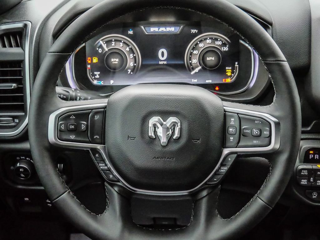 New 2026 RAM 1500 4x4 Crew Cab image 29
