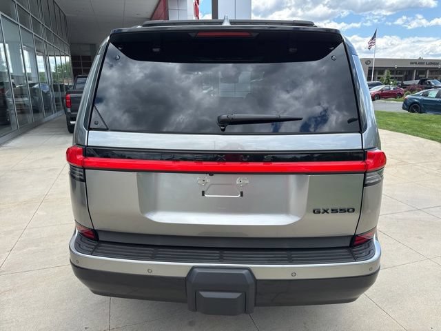 Used 2024 Lexus GX 550 AWD/4WD image 6