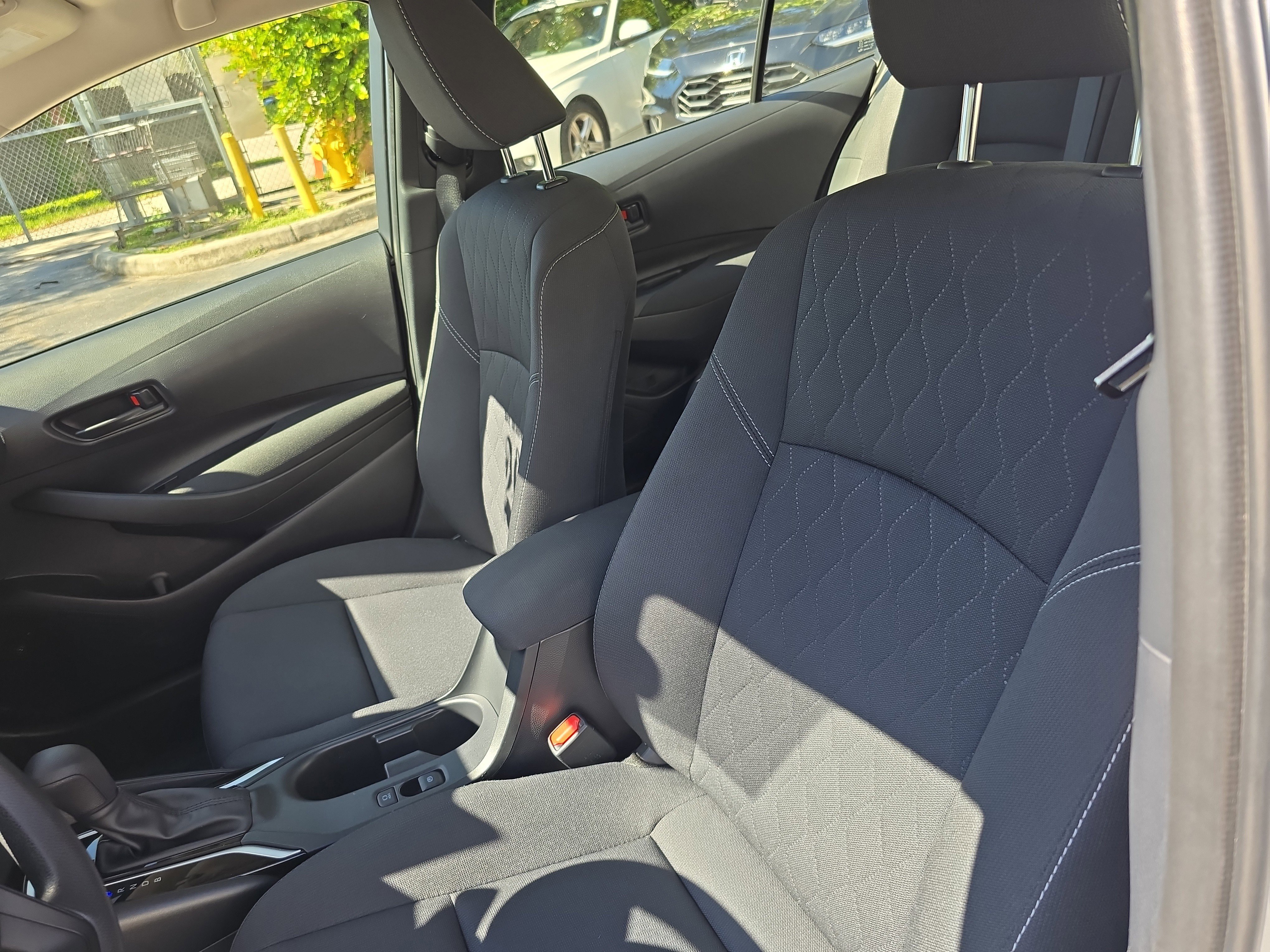 Used 2024 Toyota Corolla LE image 19