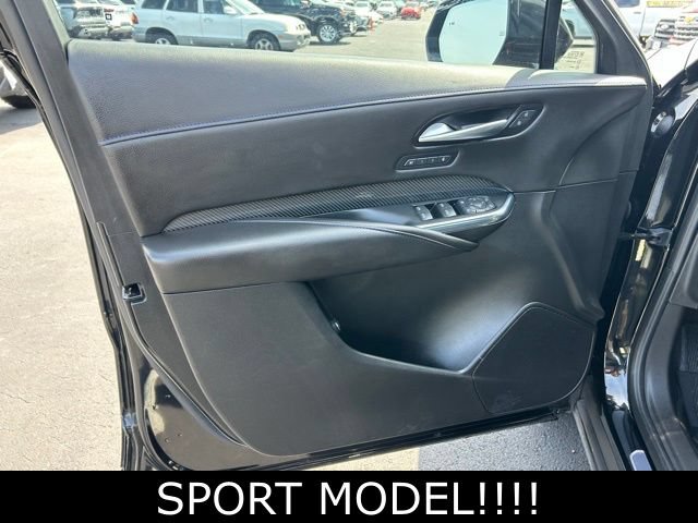 Used 2024 Cadillac XT4 Sport w/ LPO, Floor Liner Package FWD image 12