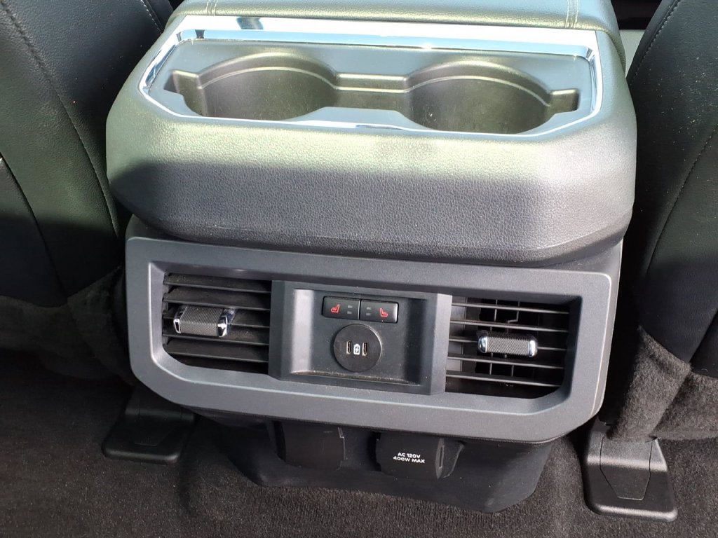 Used 2024 Ford F250 Lariat w/ Sport Appearance Package AWD/4WD image 17
