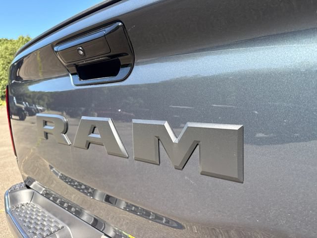 New 2026 RAM 1500 Express AWD/4WD image 7