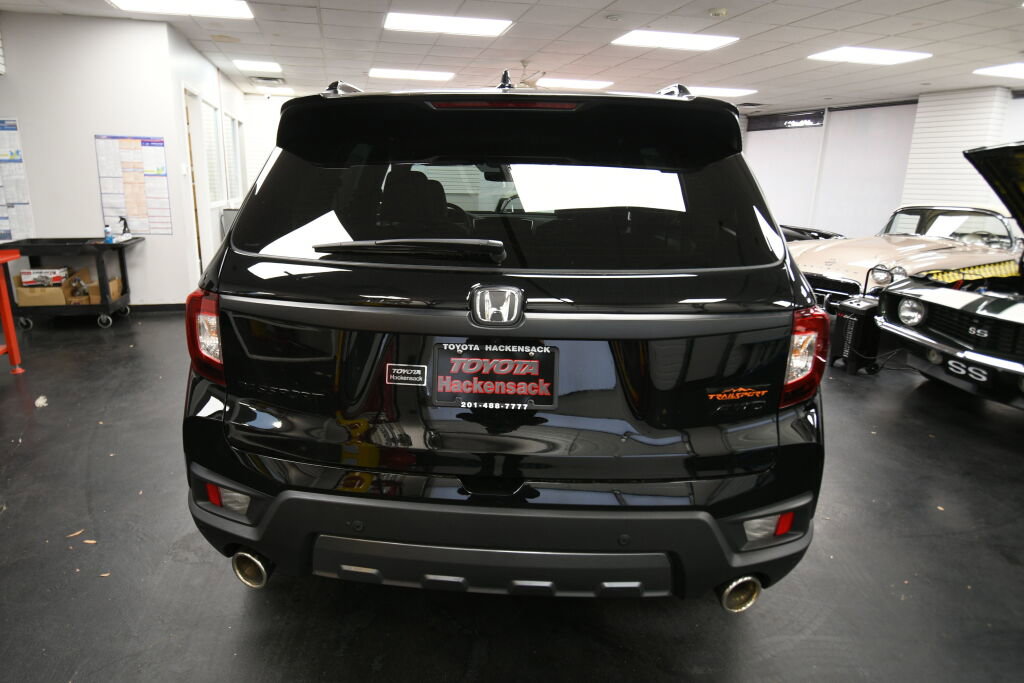Used 2023 Honda Passport TrailSport image 6