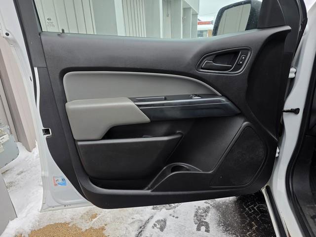 Used 2016 Chevrolet Colorado W/T w/ WT Convenience Package image 9
