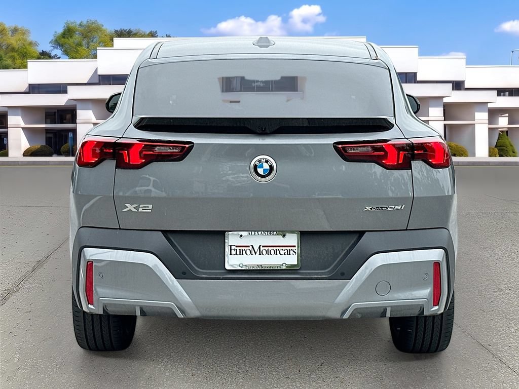 New 2026 BMW X2 xDrive28i w/ Technology Package AWD/4WD image 6