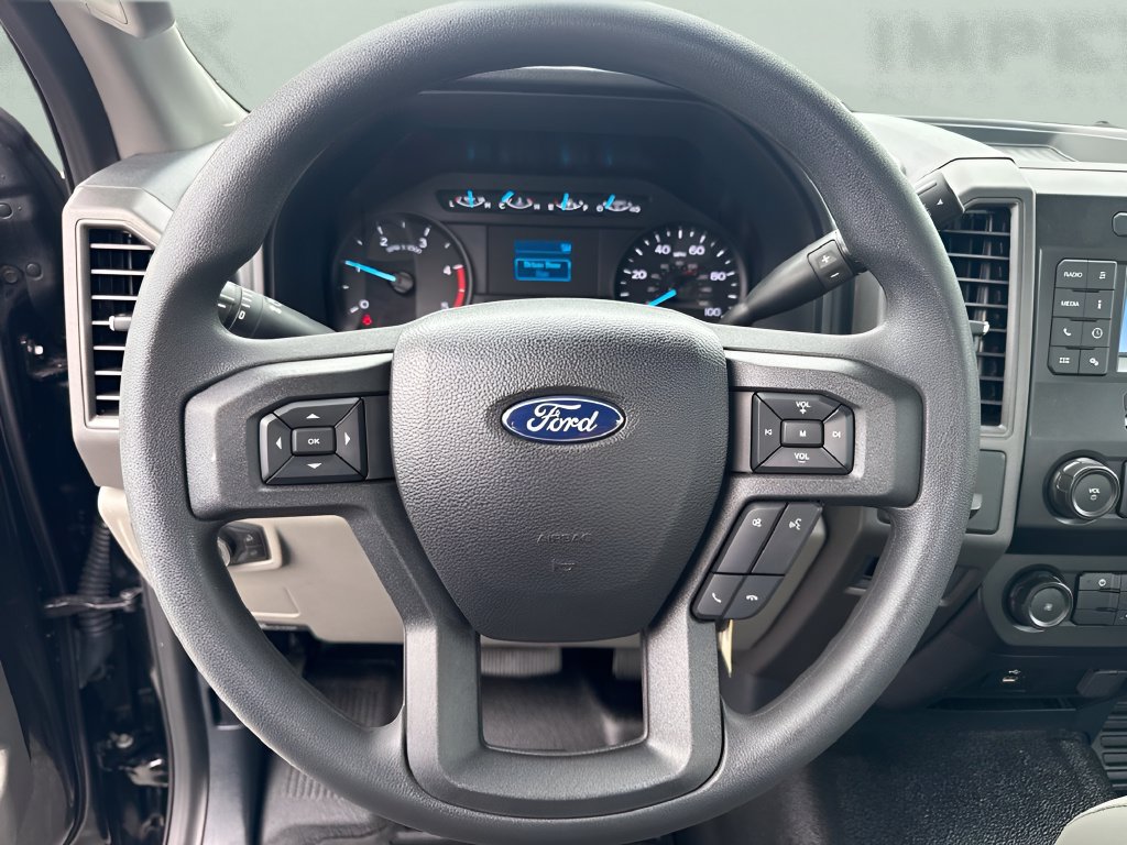 Used 2022 Ford F250 XL RWD image 11