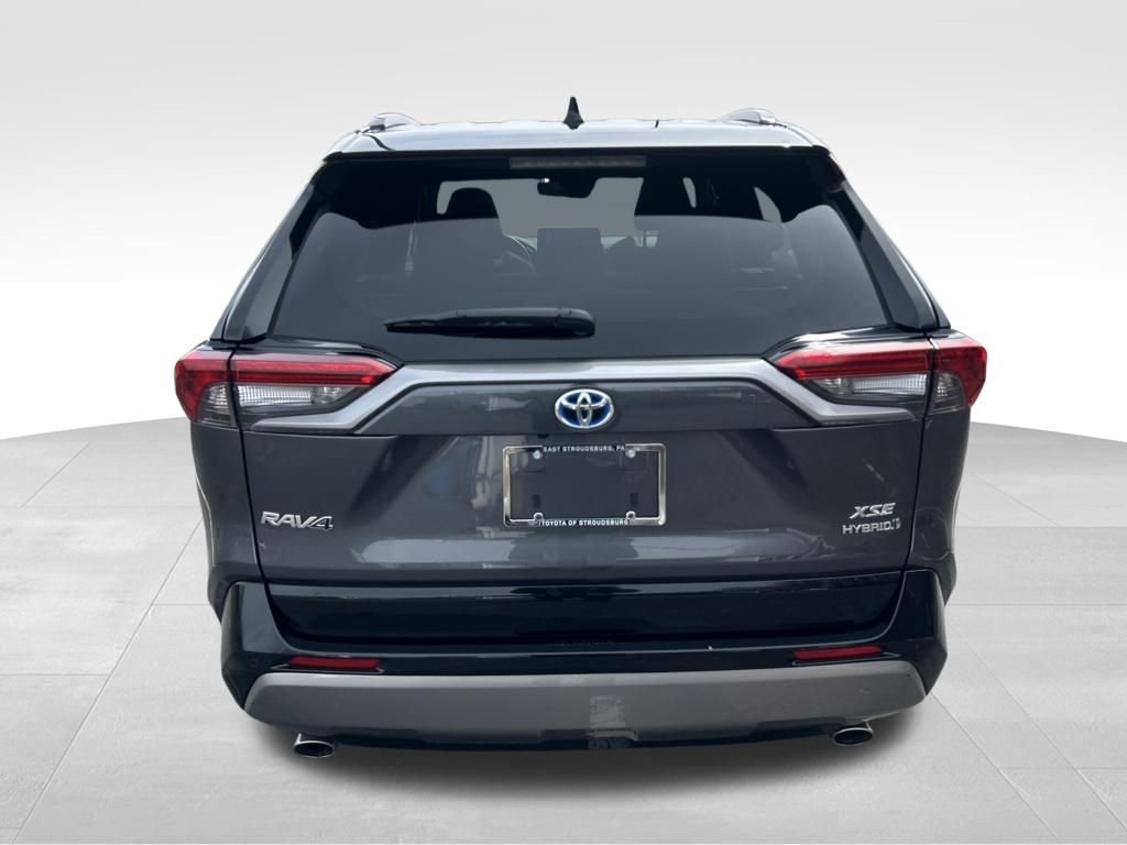 Used 2024 Toyota RAV4 XSE w/ Advanced Technology Package image 4