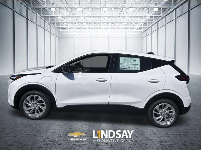 New 2027 Chevrolet Bolt LT FWD image 4