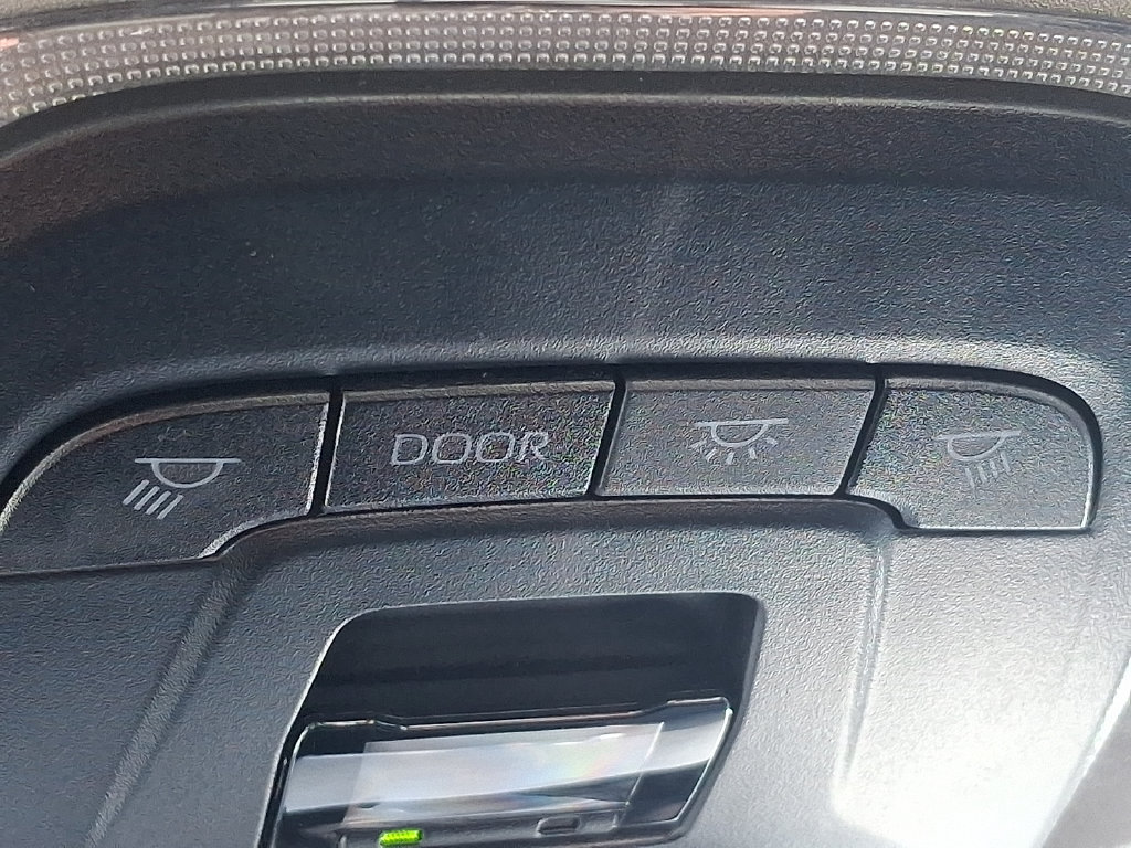 Certified 2026 Toyota Corolla Cross L AWD/4WD image 32