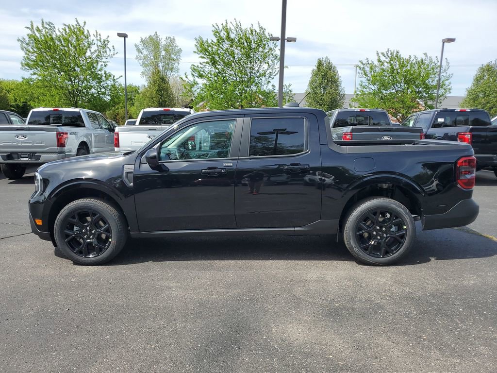 New 2026 Ford Maverick Lariat w/ Black Appearance Package AWD/4WD image 39