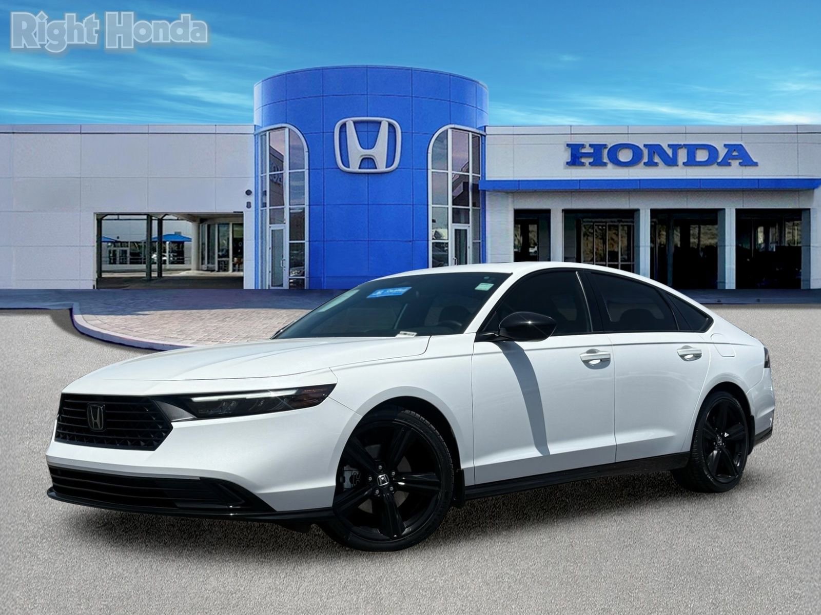 Used 2023 Honda Accord Sport image 2