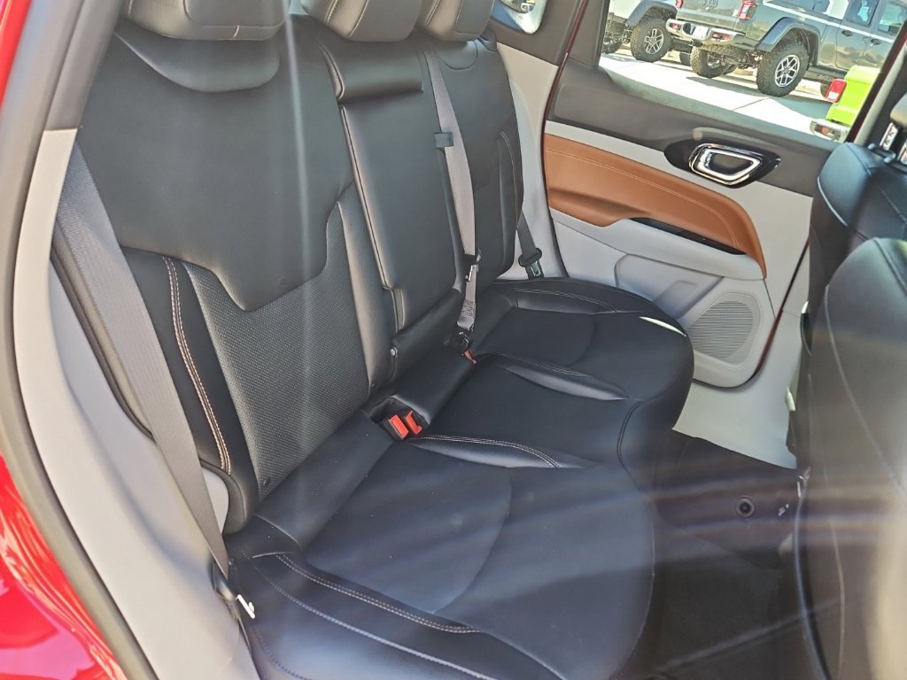 Used 2024 Jeep Compass Limited w/ Elite Group AWD/4WD image 28