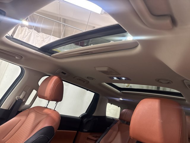 Certified 2024 Kia Carnival SX Prestige FWD image 24