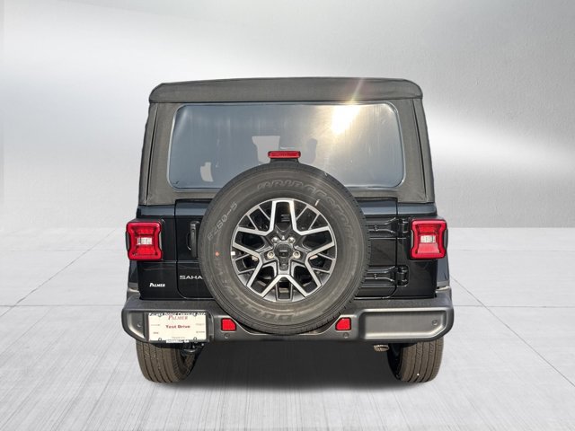 New 2026 Jeep Wrangler Unlimited Sahara AWD/4WD image 6
