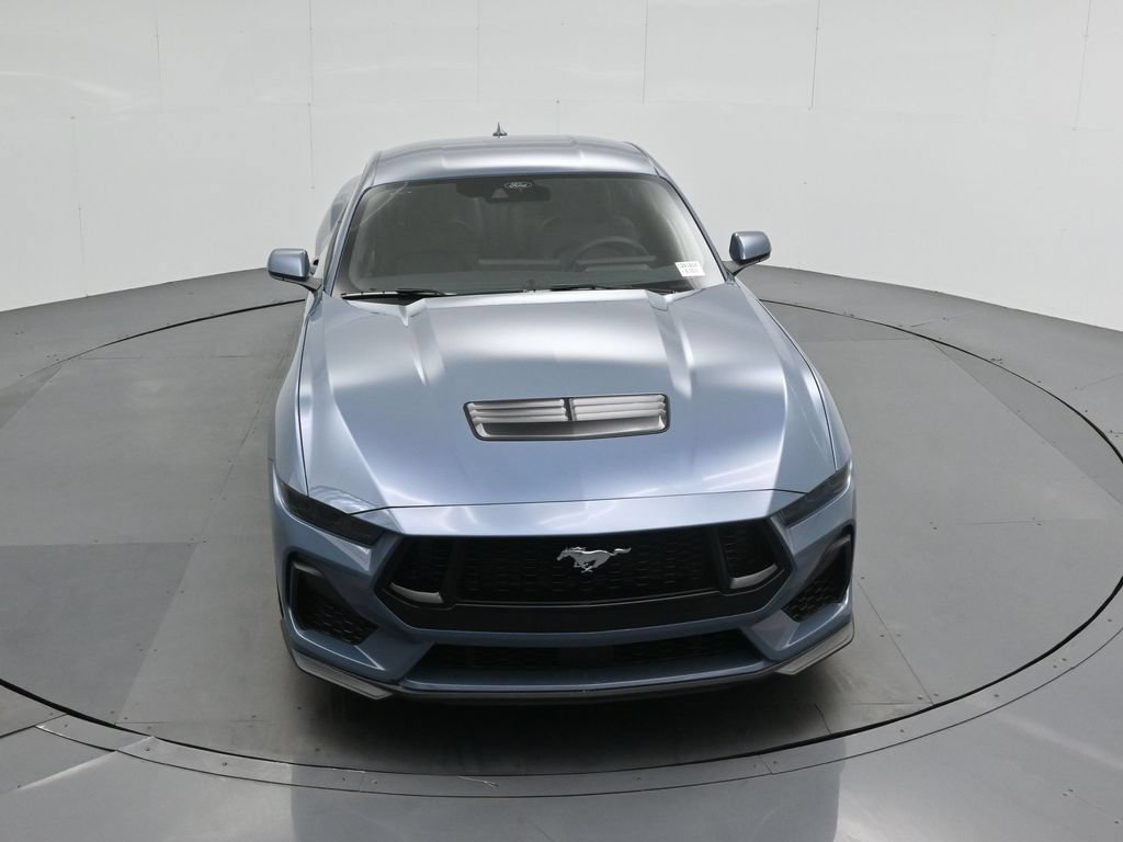 New 2026 Ford Mustang GT Premium w/ GT Performance Package RWD image 32