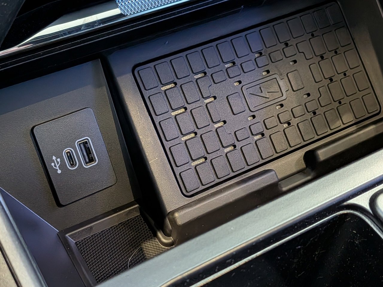 New 2026 Ford F150 Lariat w/ Equipment Group 502A High AWD/4WD image 29