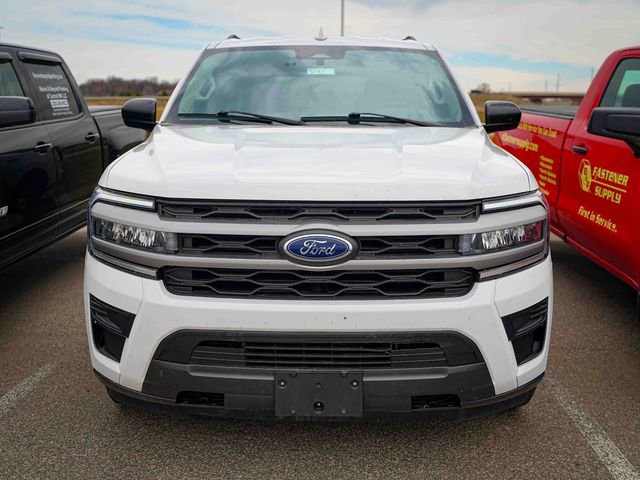 Used 2022 Ford Expedition XL image 2