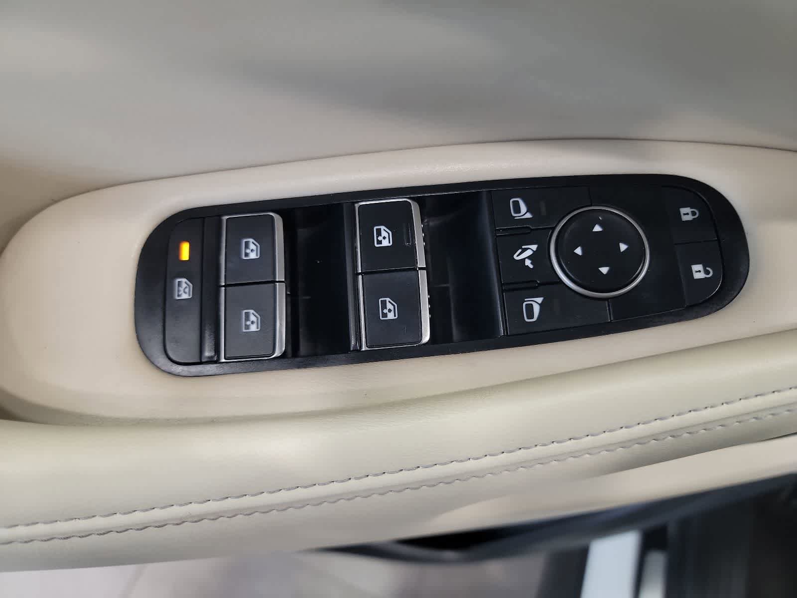 Used 2024 INFINITI QX60 Luxe AWD/4WD image 19