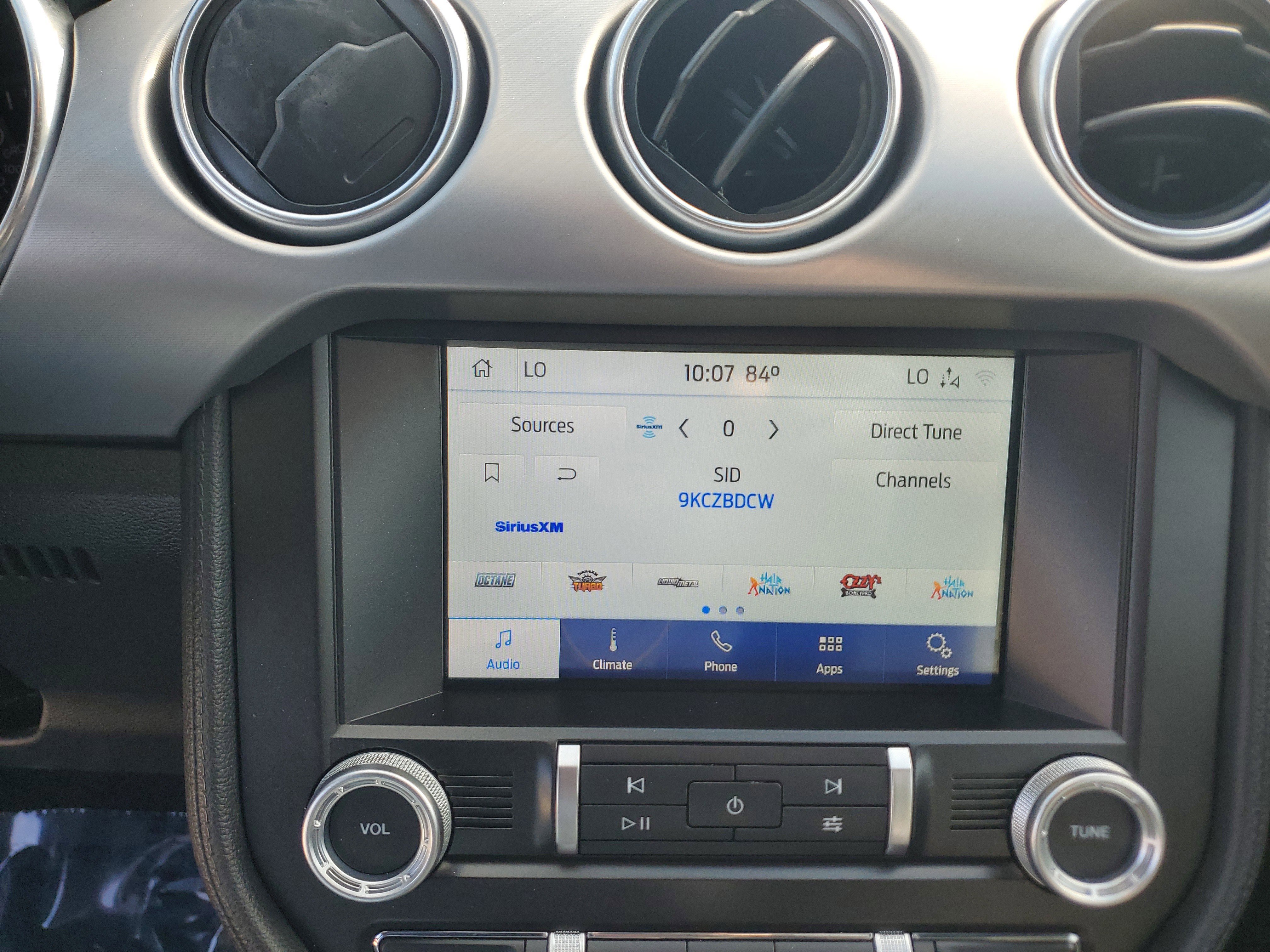 Used 2020 Ford Mustang Premium RWD image 18