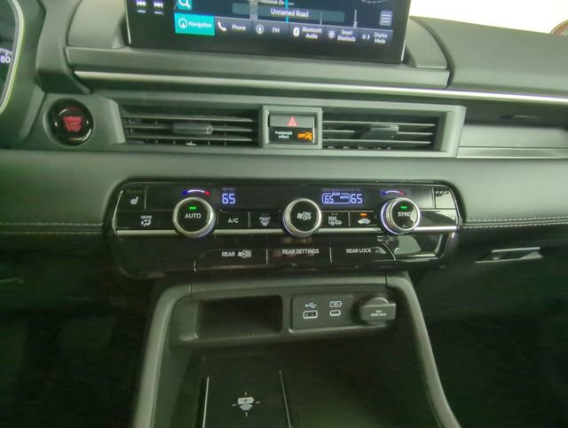 New 2025 Honda Pilot Touring image 36