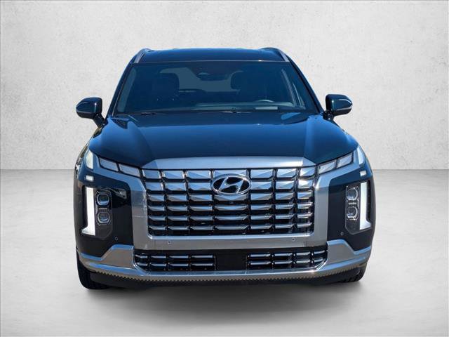 Used 2024 Hyundai Palisade Calligraphy image 2