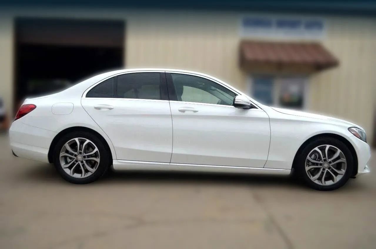 Used 2015 Mercedes-Benz C 300 Sedan image 12