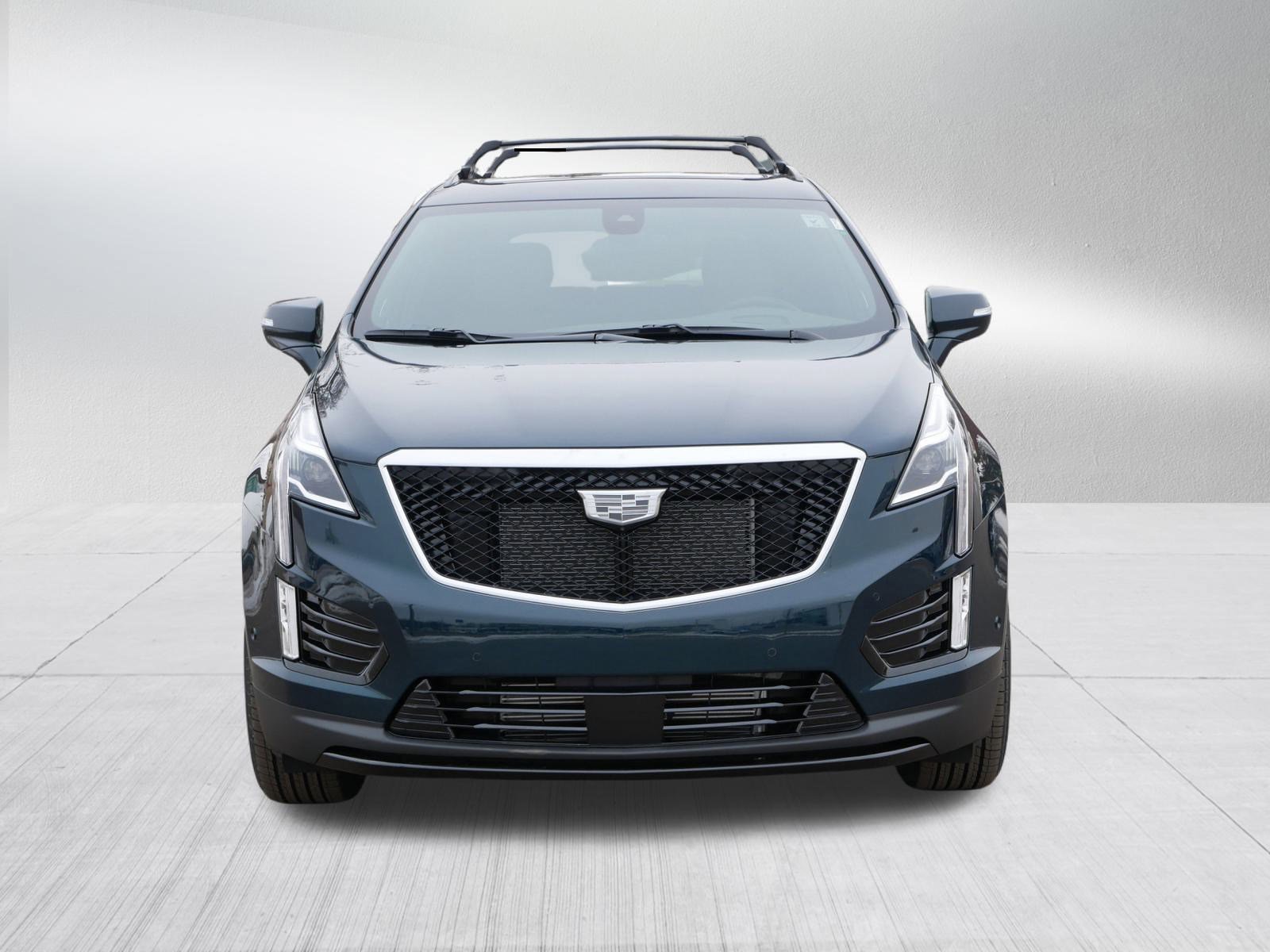 New 2026 Cadillac XT5 Sportv w/ LPO, Onyx Lite Package video 2