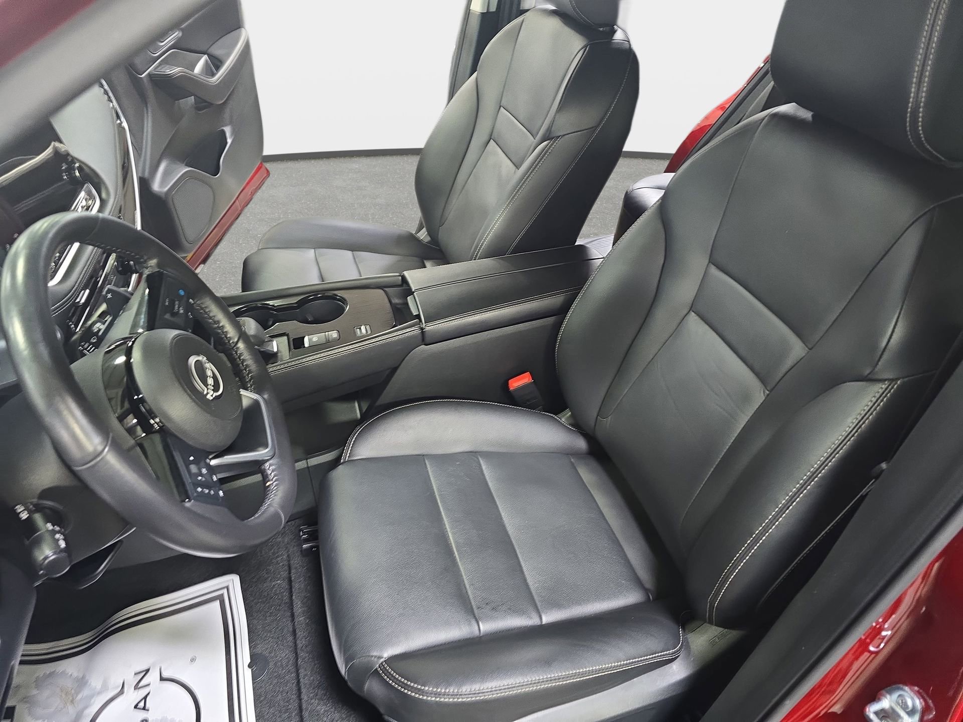 Used 2023 Nissan Rogue SL w/ SL Premium Package FWD image 15