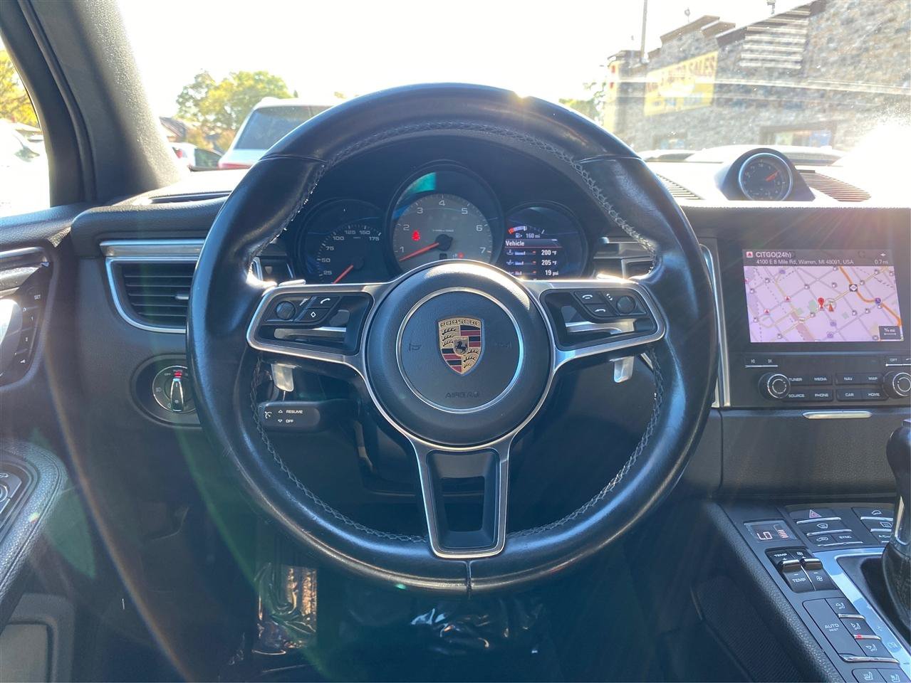 Used 2018 Porsche Macan S AWD/4WD image 29