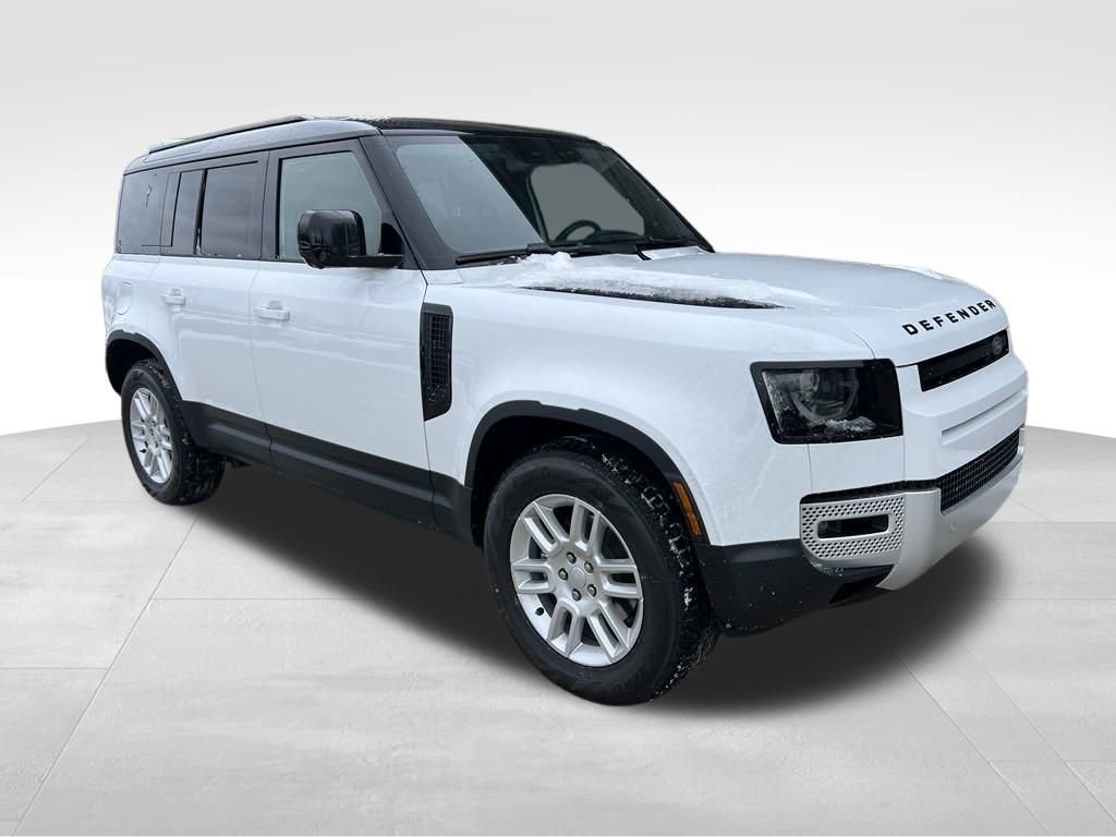 Used 2025 Land Rover Defender 110 S AWD/4WD image 6