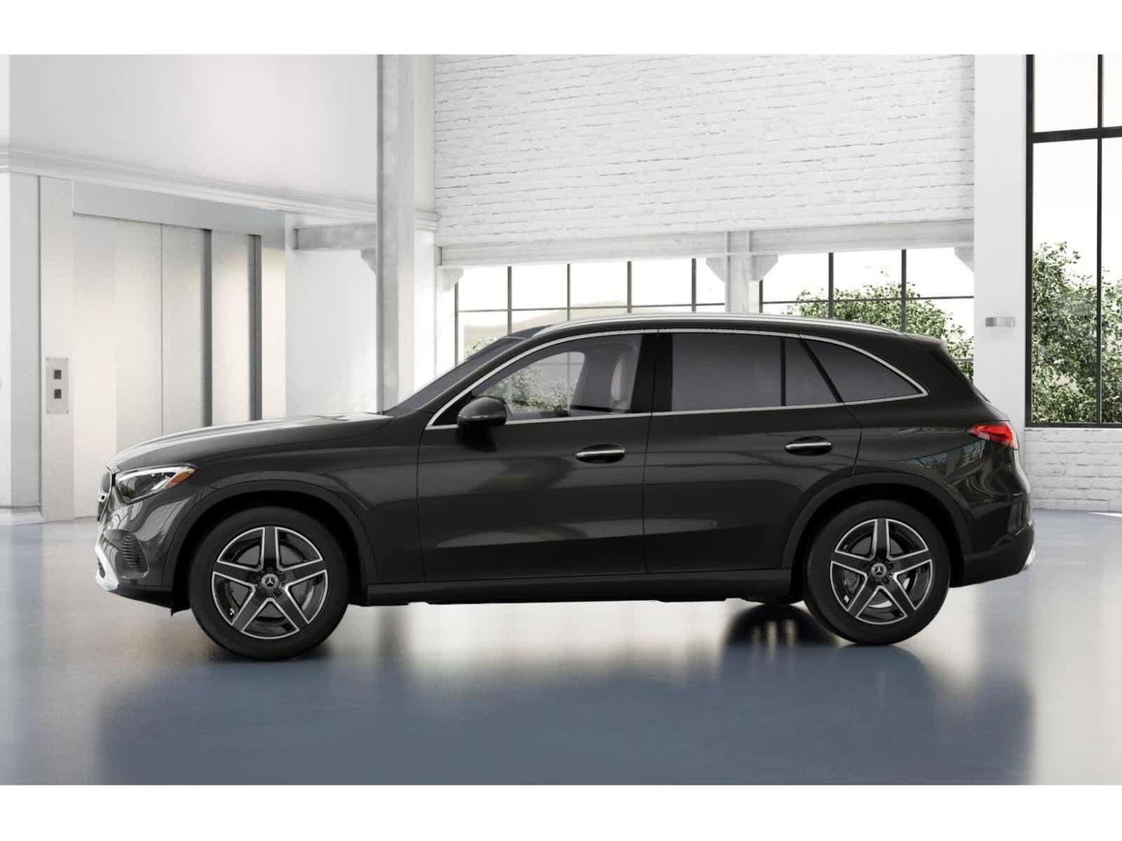 Used 2026 Mercedes-Benz GLC 300 4MATIC image 34
