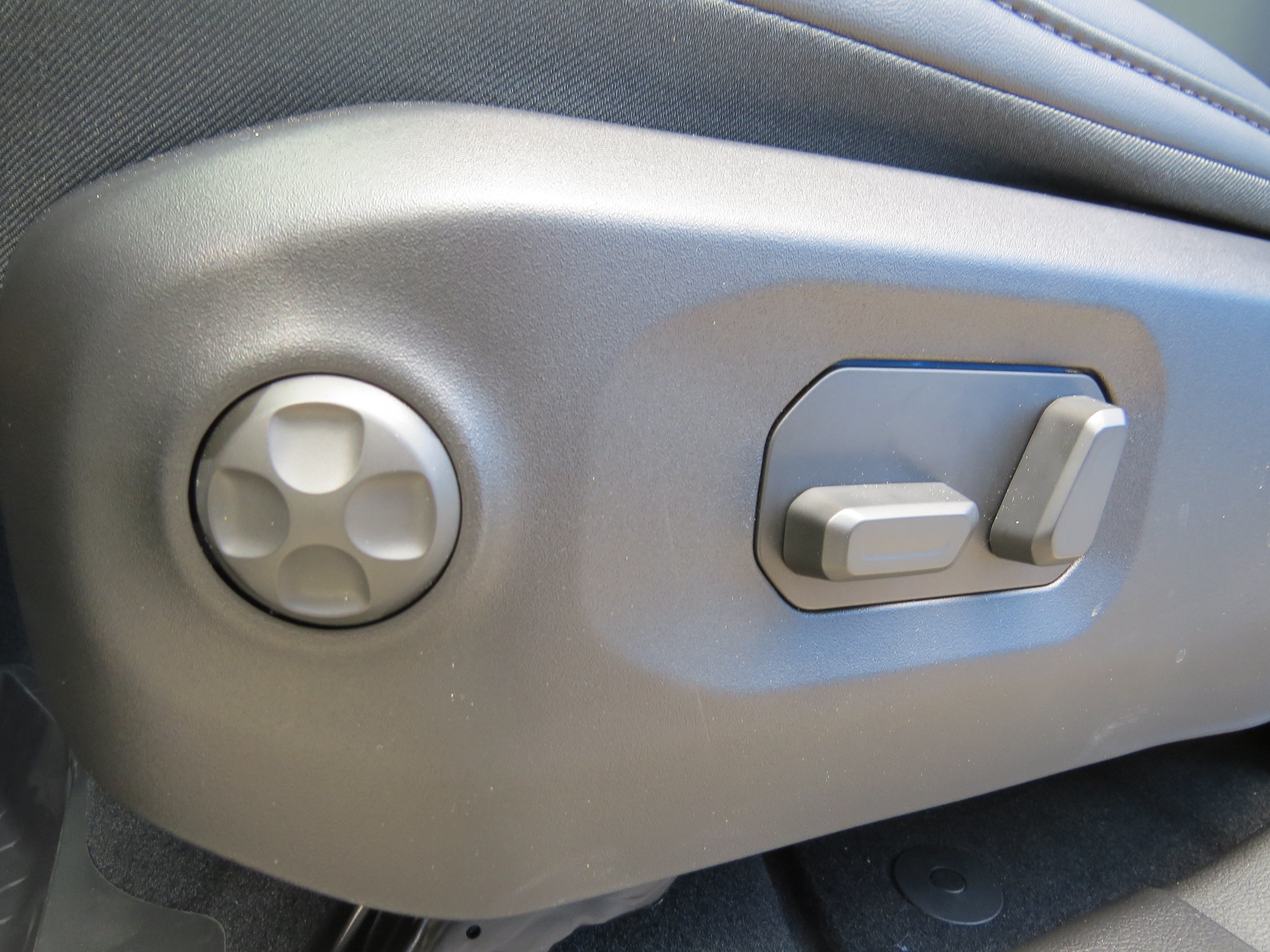 New 2026 Jeep Gladiator Rubicon AWD/4WD image 12