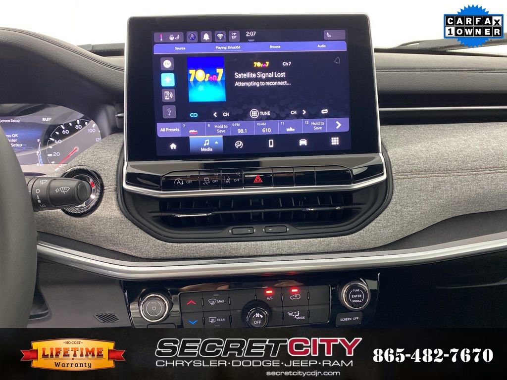 Used 2024 Jeep Compass Latitude AWD/4WD image 20