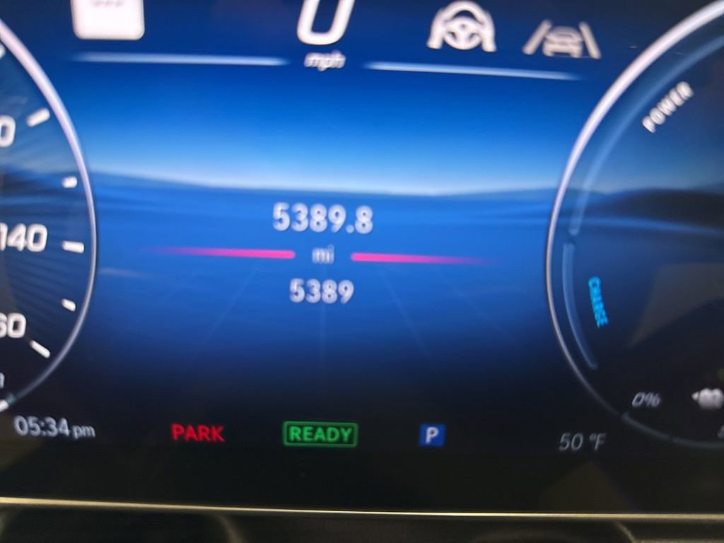 Used 2025 Mercedes-Benz GLC 350e image 16