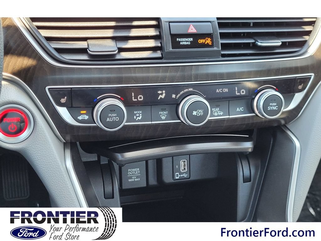 Used 2018 Honda Accord EX image 12