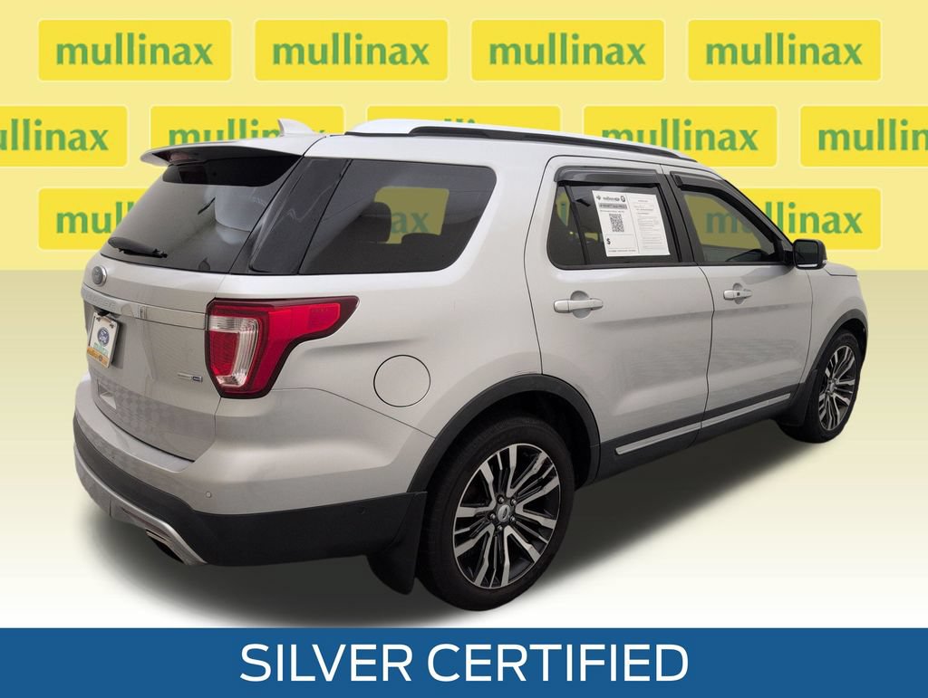 Used 2017 Ford Explorer Platinum AWD/4WD image 3