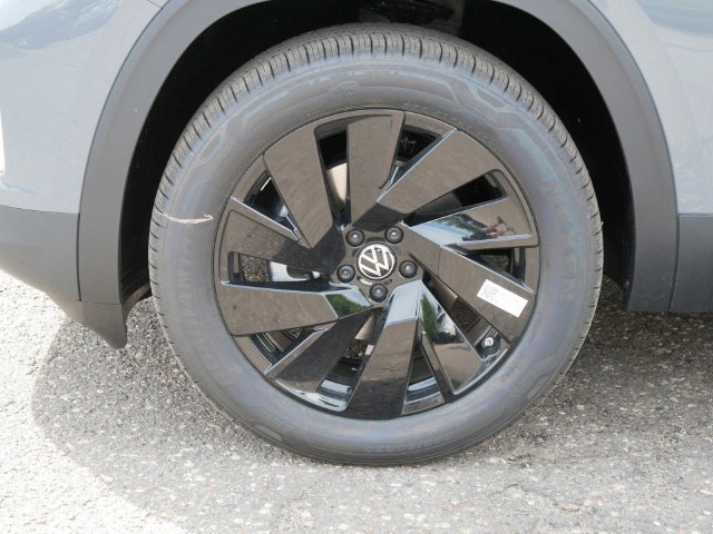 New 2026 Volkswagen Atlas SE AWD/4WD image 5