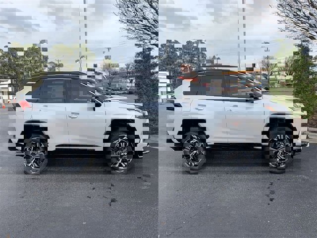 New 2025 Toyota RAV4 XSE image 9