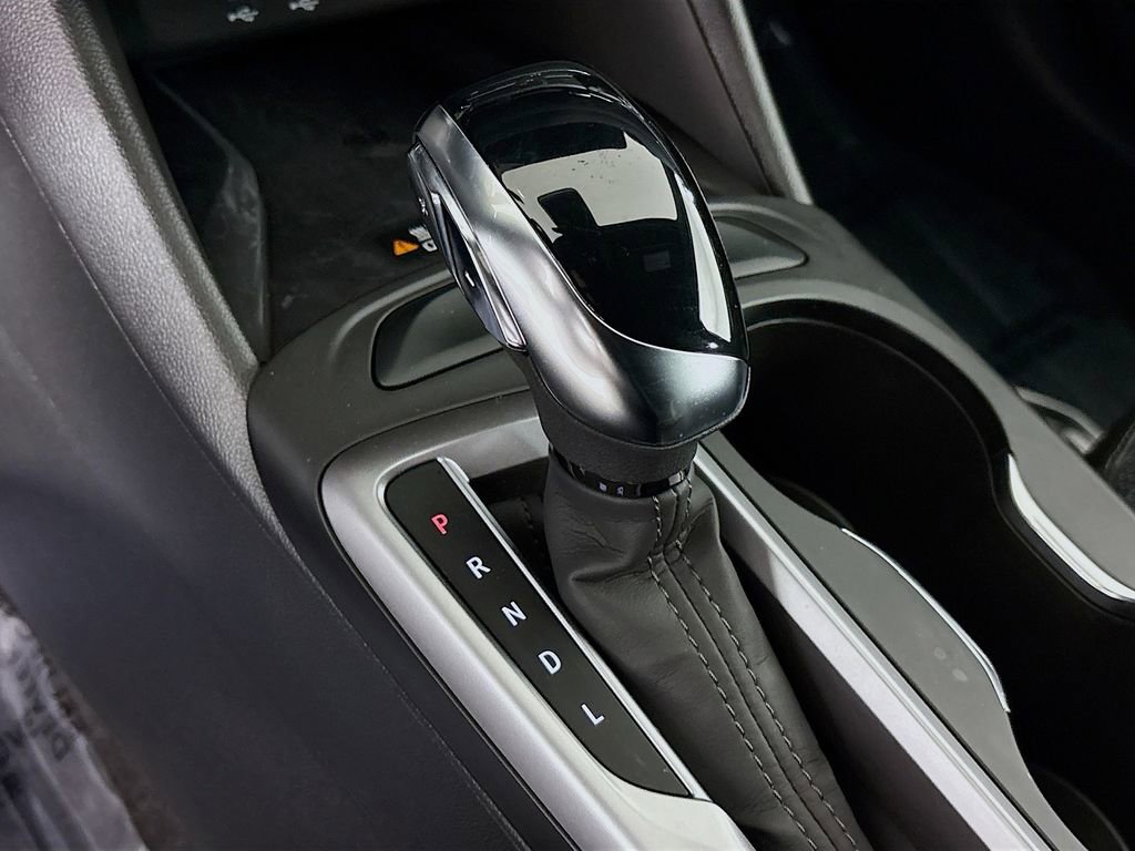 Used 2025 Buick Envista Preferred w/ Convenience I Package image 18