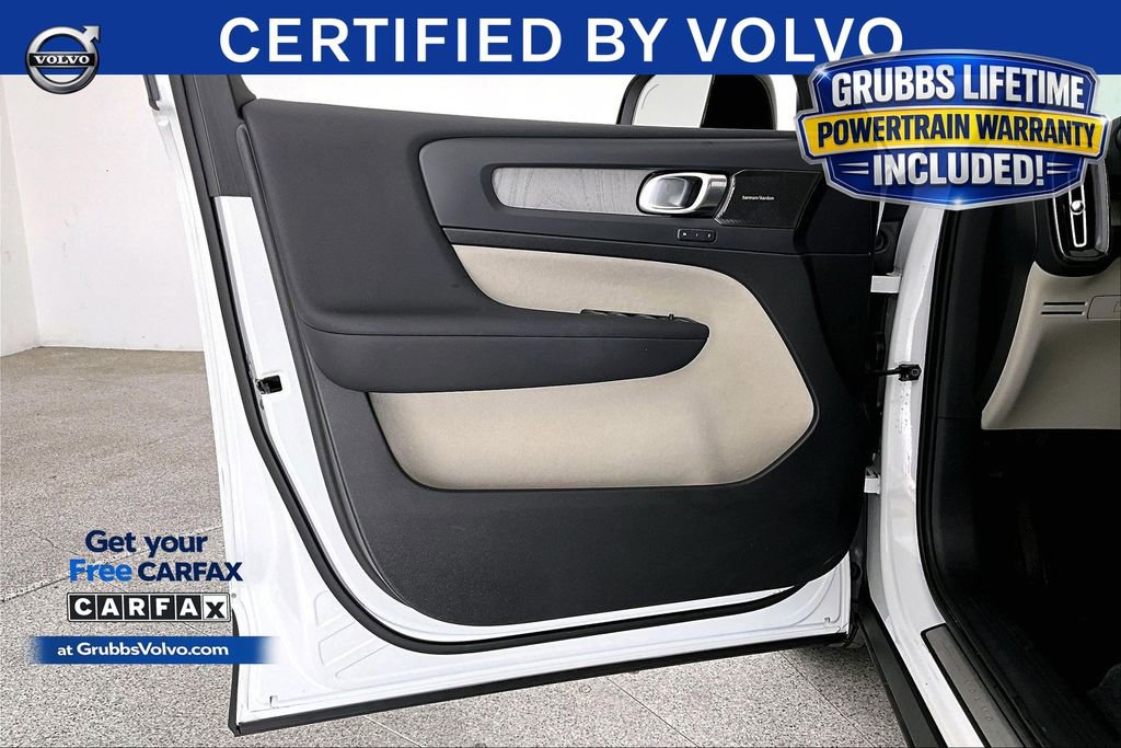 Used 2023 Volvo XC40 B5 Ultimate w/ Protection Package Premier AWD/4WD image 23