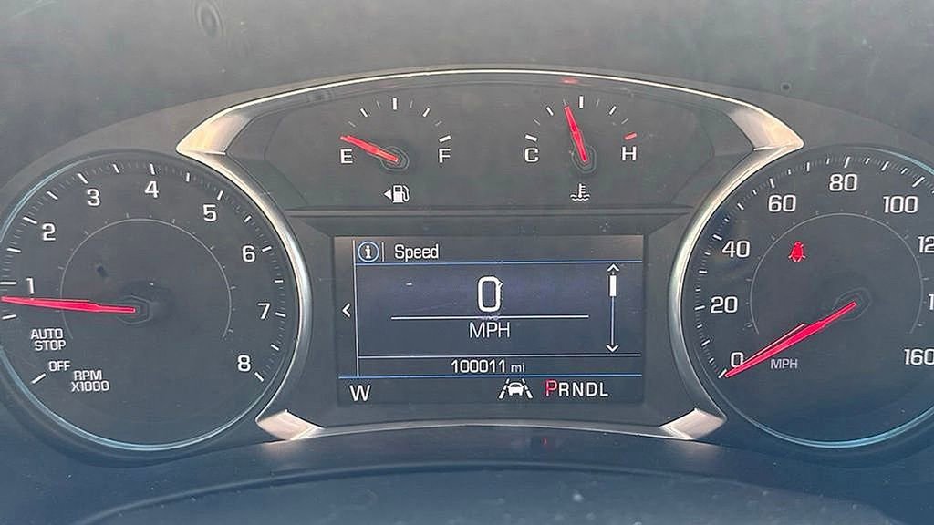 Certified 2020 Chevrolet Equinox LT w/ Midnight Edition AWD/4WD image 13